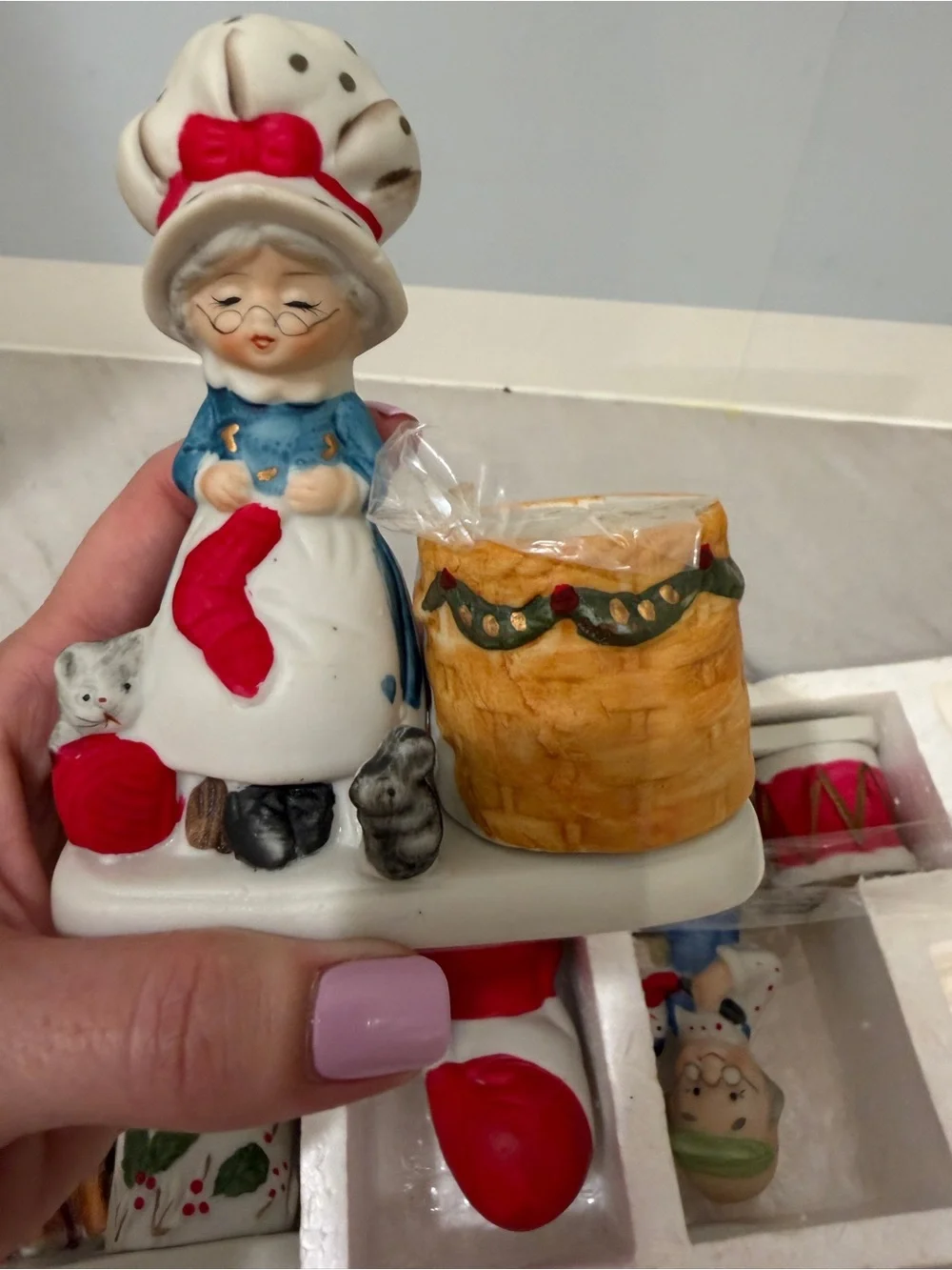 Vintage Jasco 1978 Christmas Lovekins Ceramic Votice & Figurine Set of 8